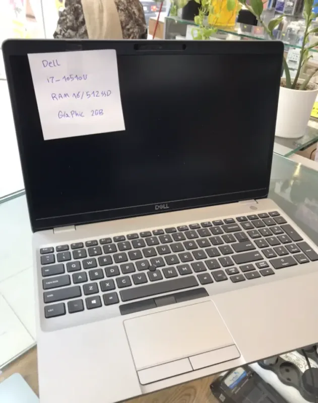 لپتاپ کارکرده DeLL