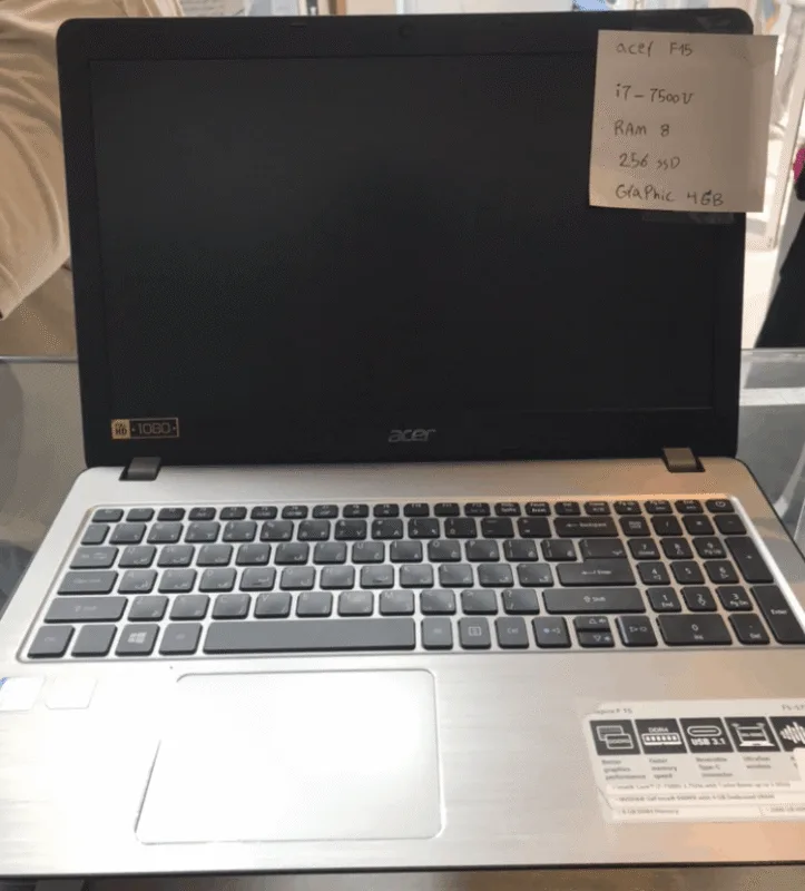 لپتاپ acer F15 کارکرده