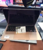 رنگ سیلور مدل MacBook Air 2020 حافظه 256گیگSSD RAM 8 CPU/ سری پردازنده M1